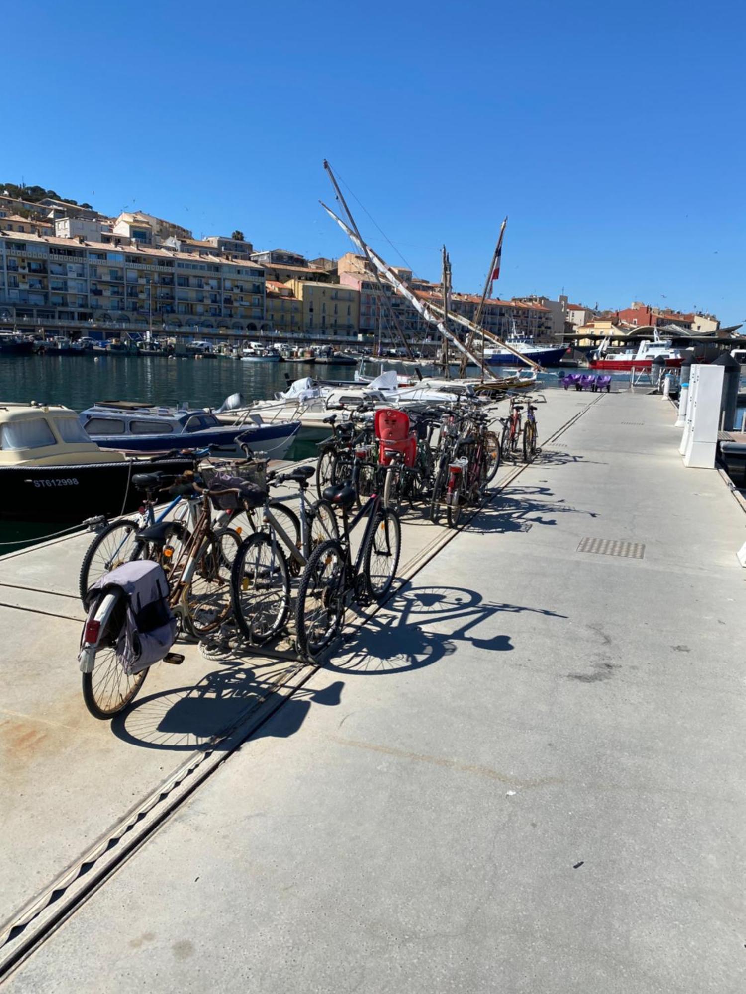Nuitee A Bord De Danilou Un Voilier De 9.50M Ξενοδοχείο Σετ Εξωτερικό φωτογραφία